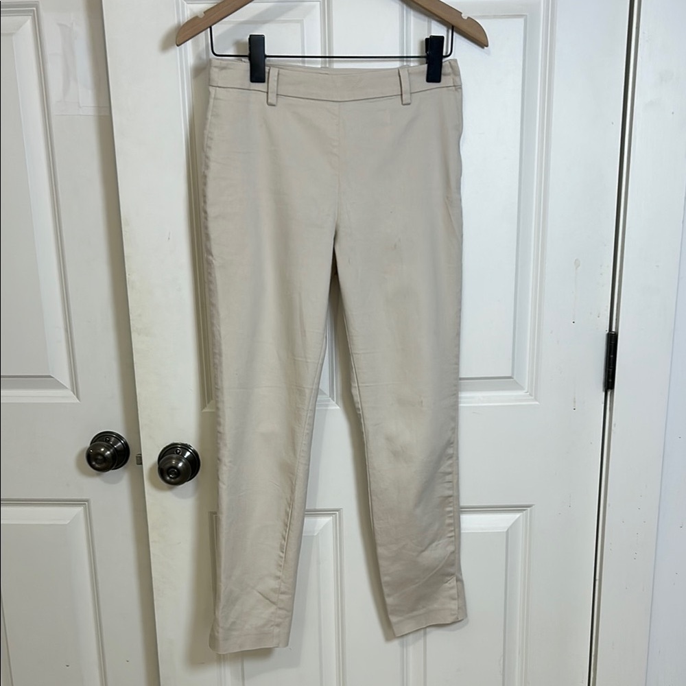 H&M Straight Leg Pants Ankle Length size 26 light beige inseam 26”